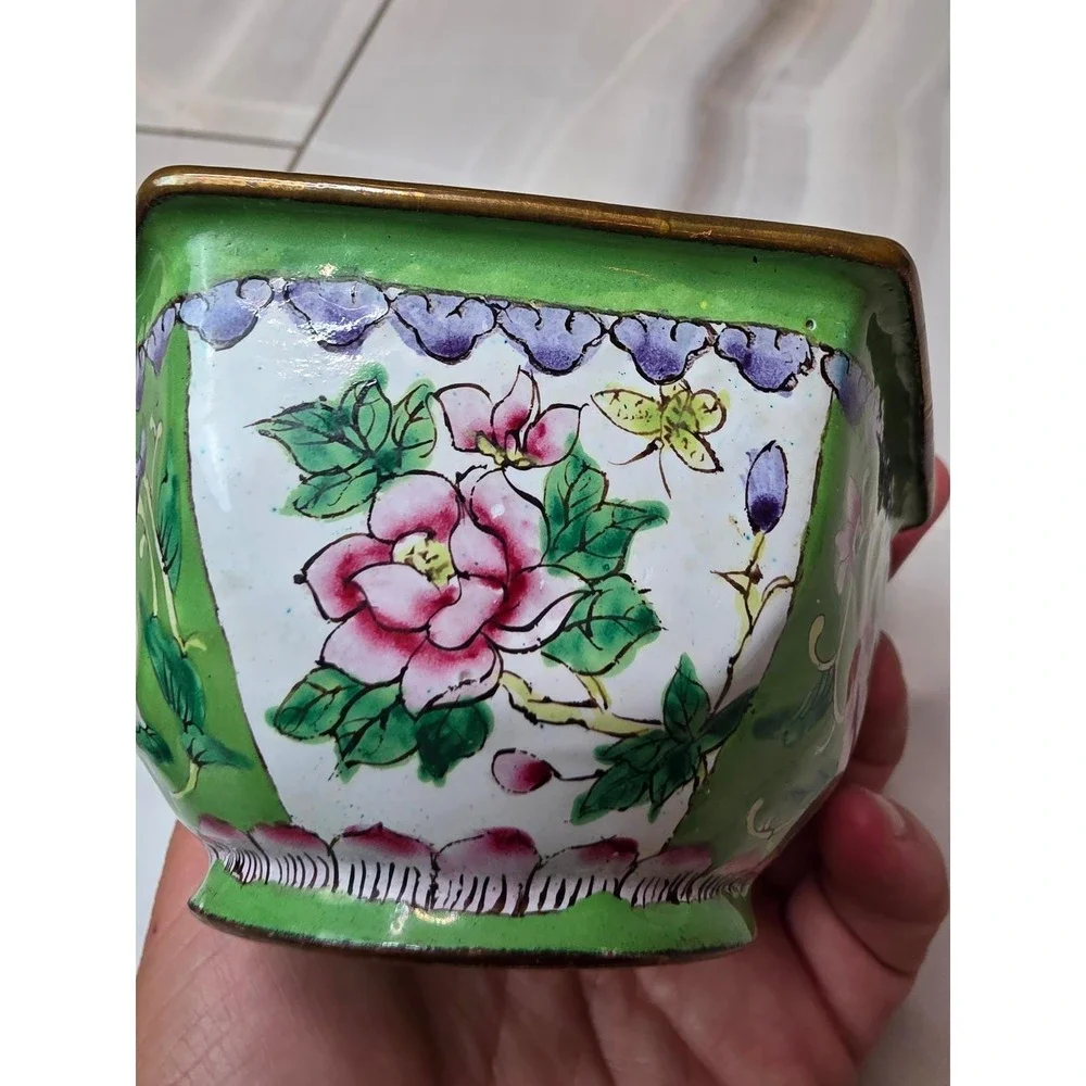 Vintage Chinese Cloisene Enamel Hexagonal Bowl Green Floral‎ Bird 4.25